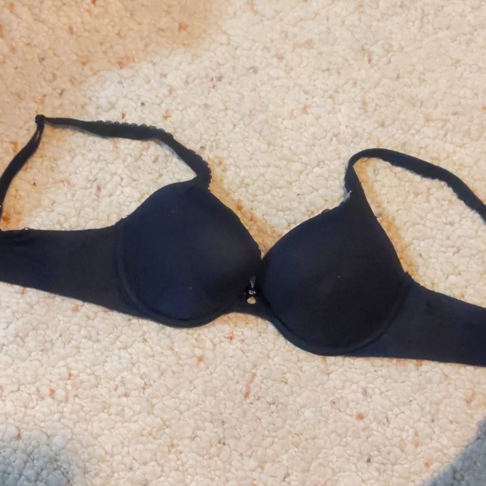 T shirt bra